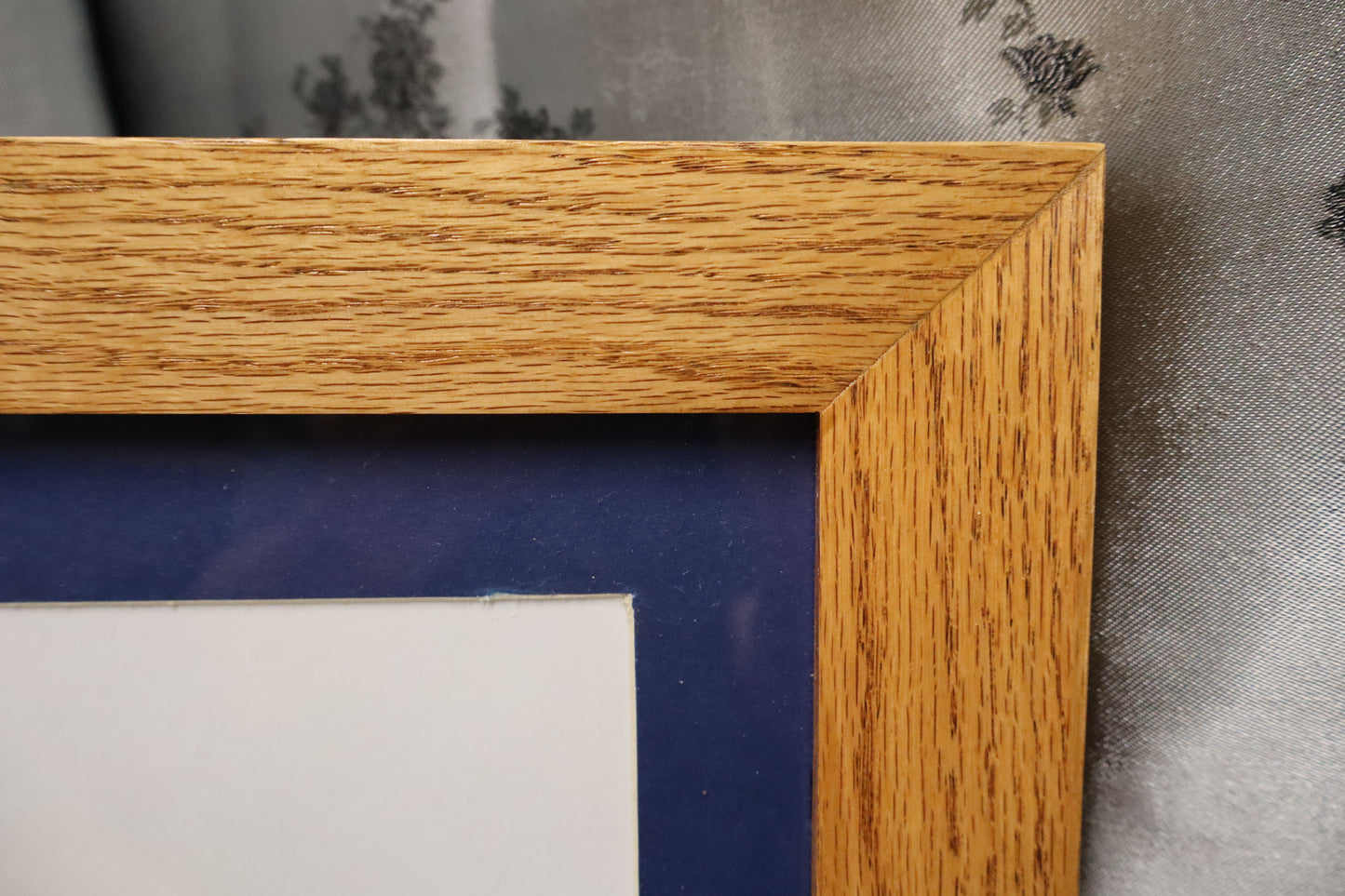 12x10 Red Oak Picture Frame with Walnut Stain and 8x10 Mat (#29)