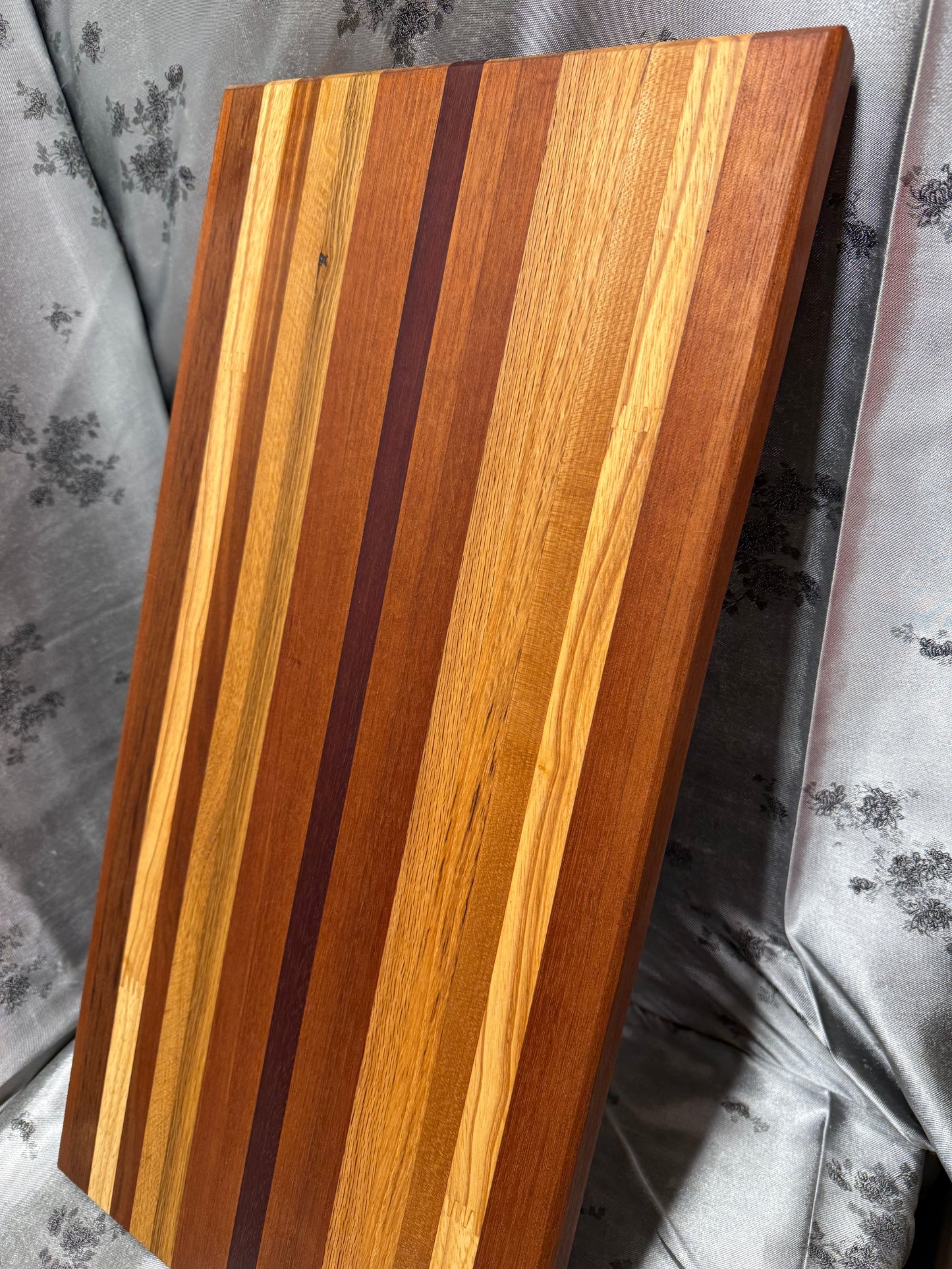 Board #132 - XL size - Red Oak, American Cherry, Indian Mahogany and Red Meranti