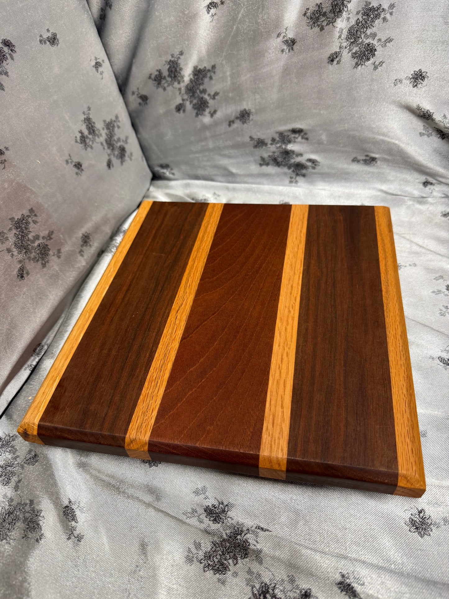 Board #137 - Medium - Walnut, Indian Mahogany and Red Oak