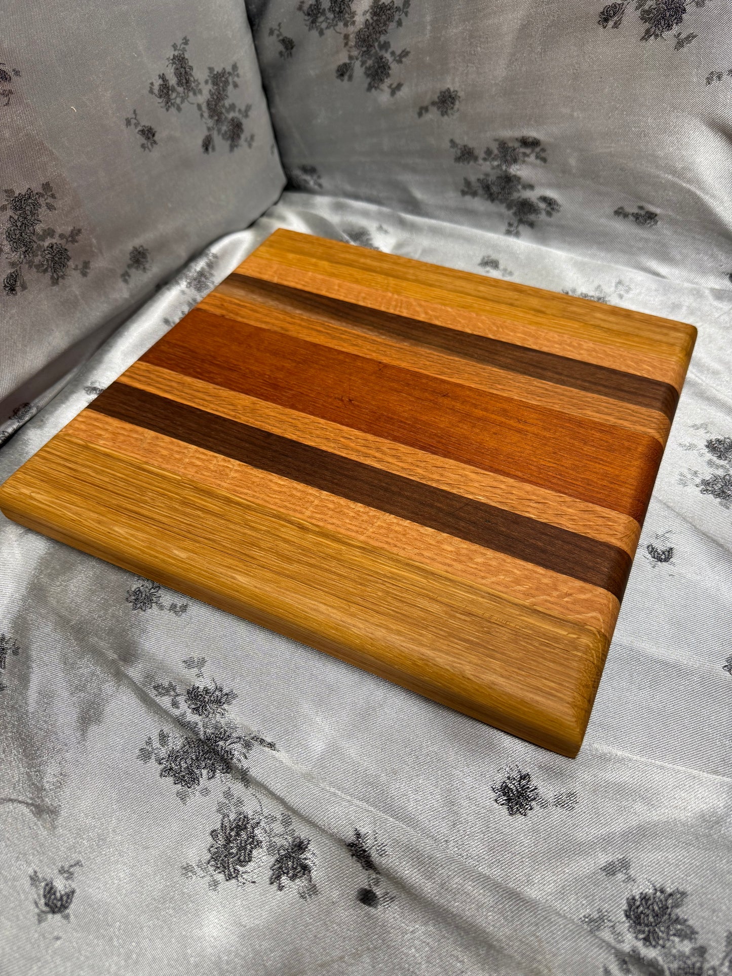 Board #154 - Medium - Red Oak, Walnut and African Mahogany