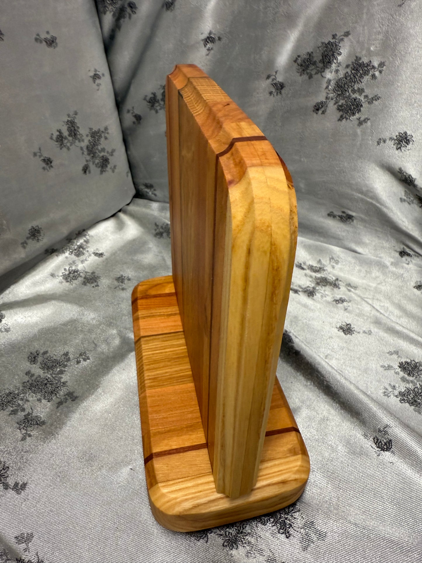 Knife Block #22 - Red Oak, American Cherry and African Mahogany