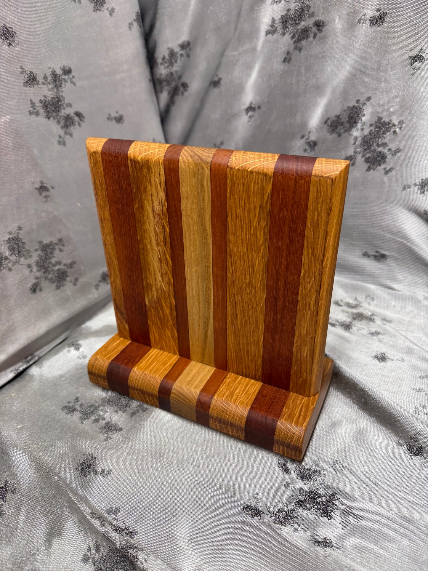 Knife Block #27 - Red Oak, White Oak and American Cherry