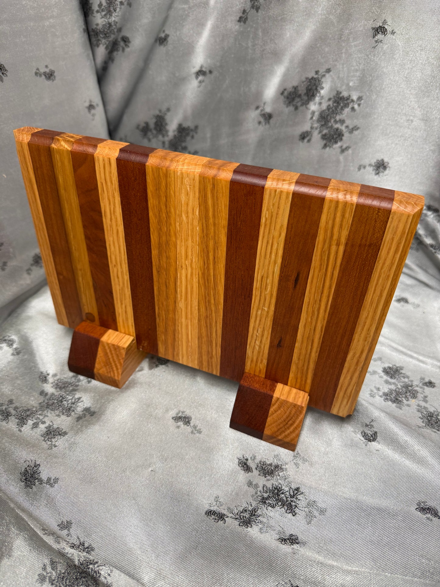 Knife Block #17 - Red Oak and American Cherry