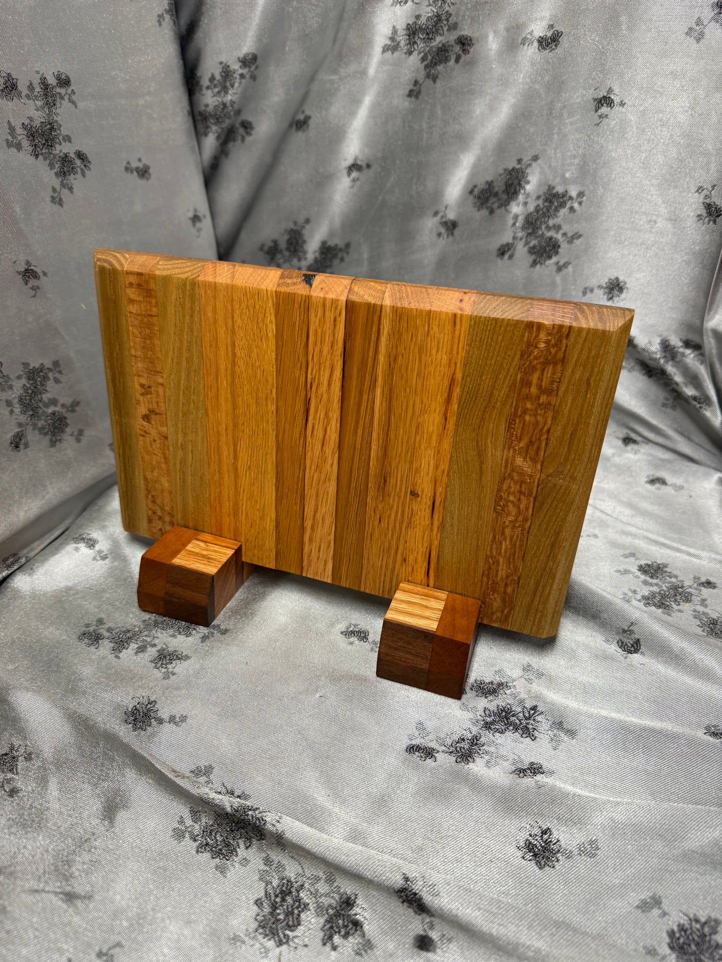Knife Block #19 - Red Oak and White Oak