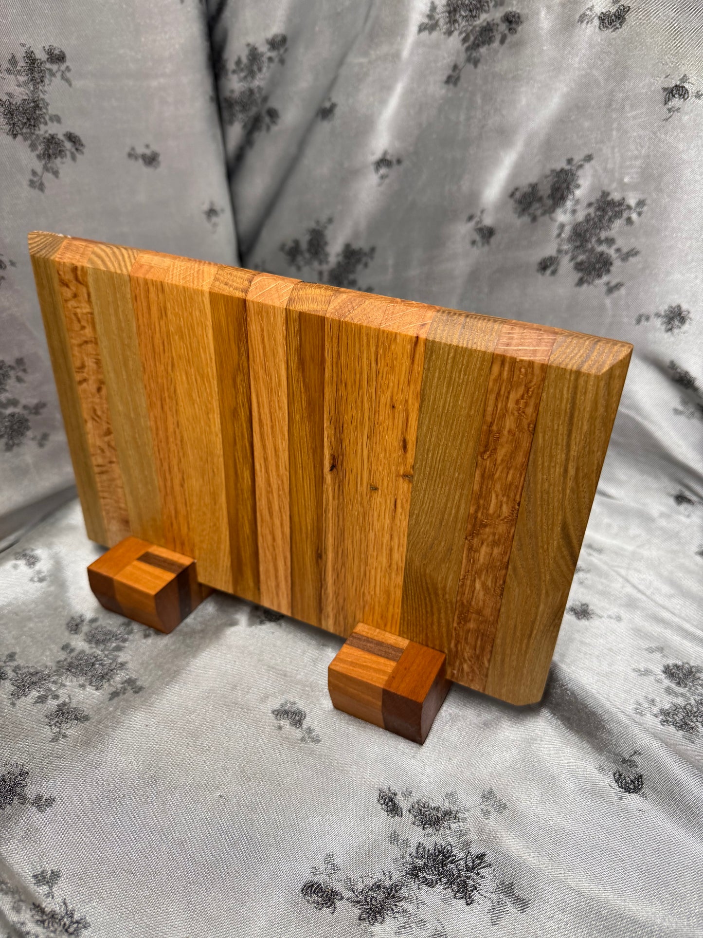 Knife Block #19 - Red Oak and White Oak