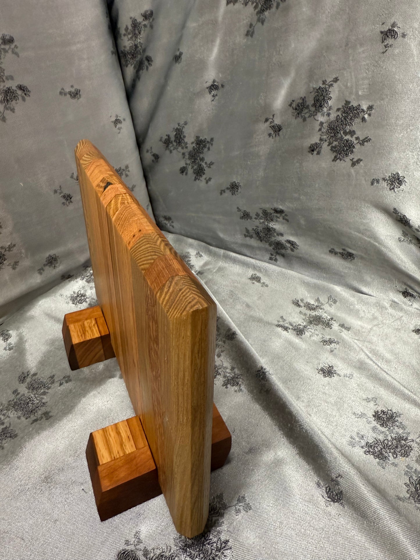 Knife Block #19 - Red Oak and White Oak