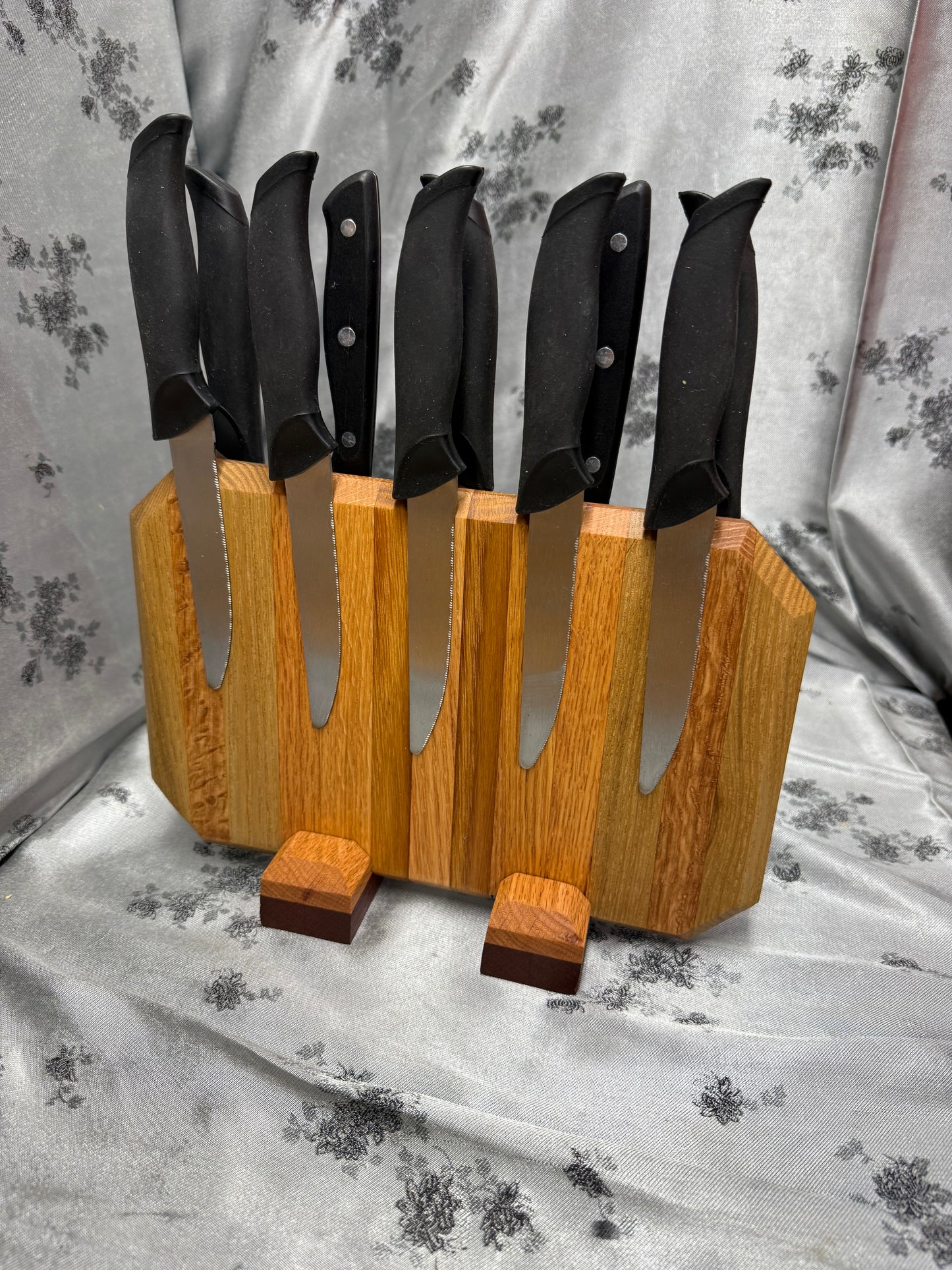 Knife Block #20 - Red Oak and White Oak