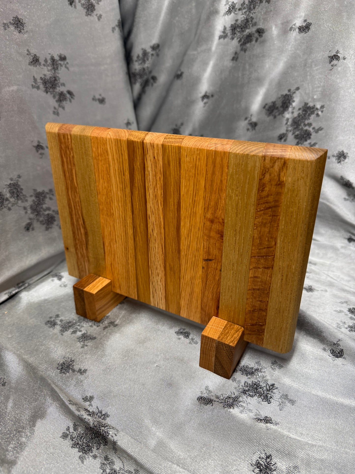Knife Block #21 - Red Oak and White Oak