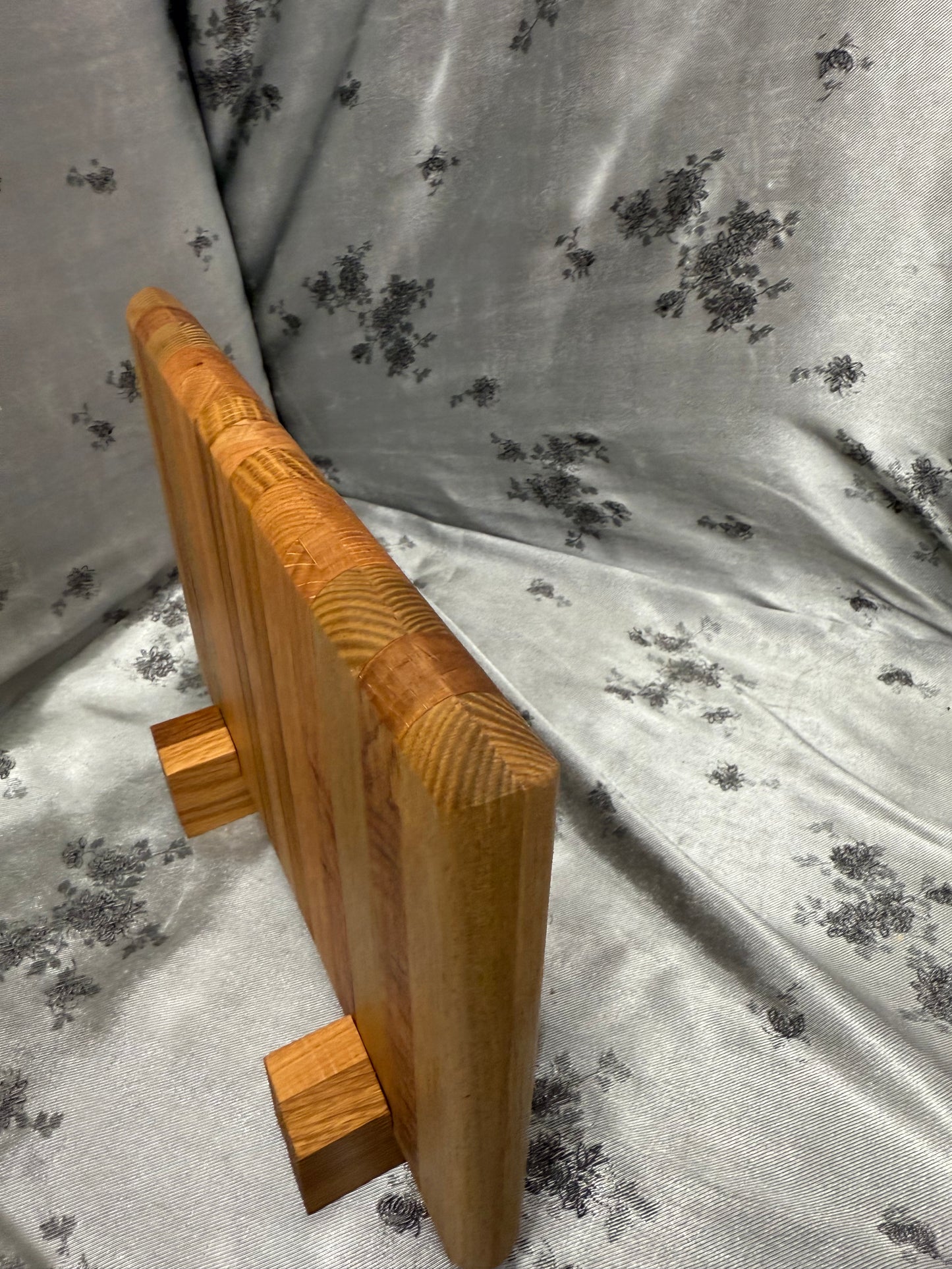 Knife Block #21 - Red Oak and White Oak