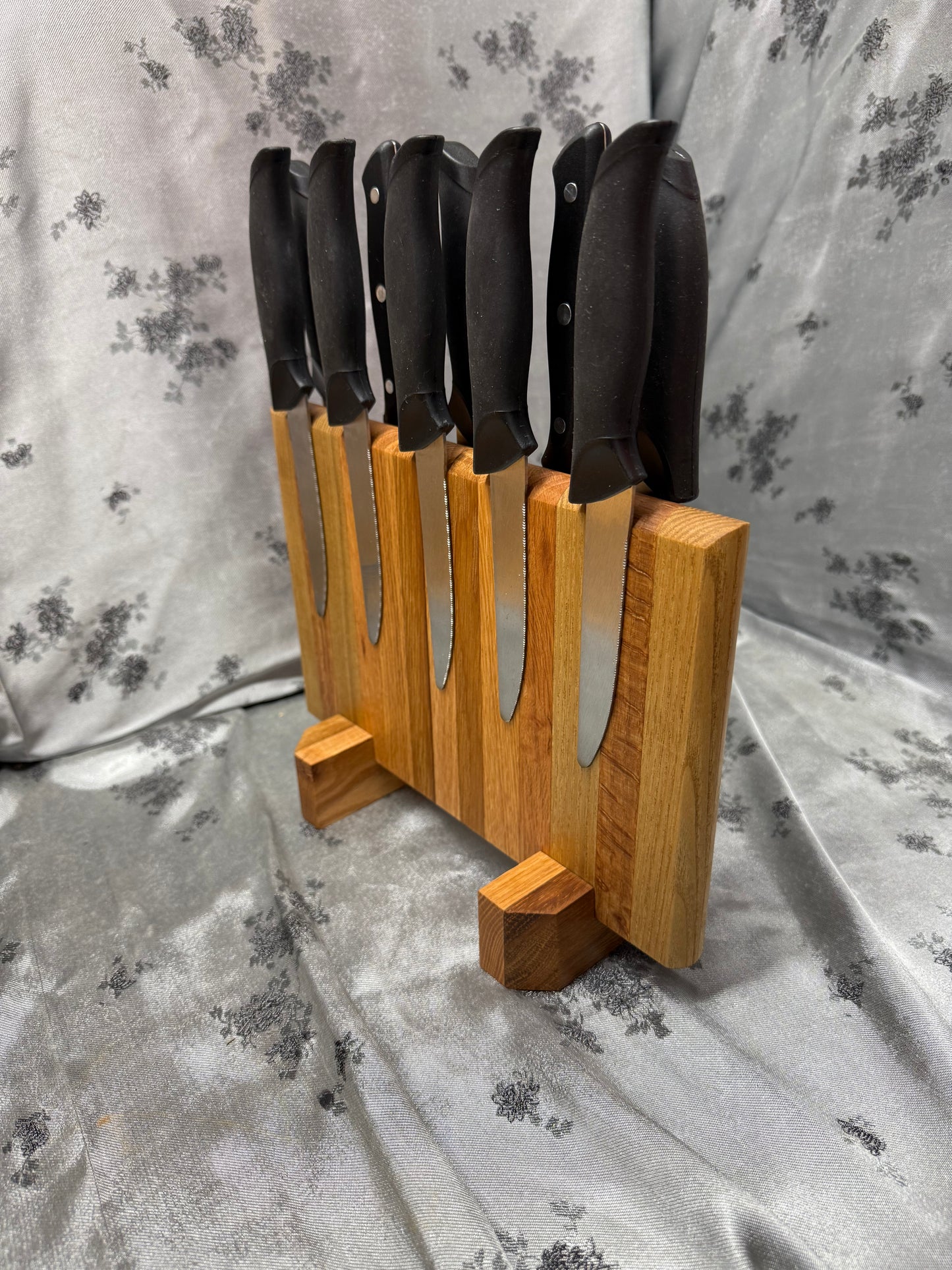 Knife Block #21 - Red Oak and White Oak