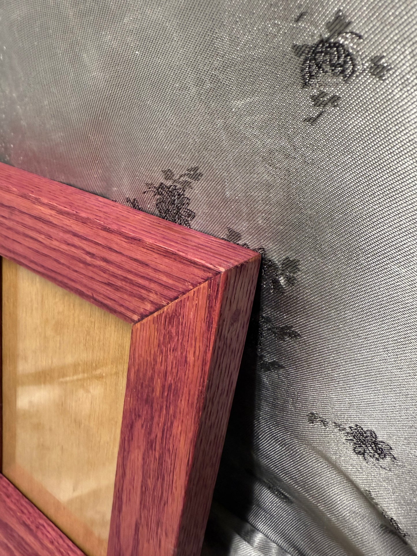 4x6 Picture Frame #48 - Red Oak with Cherry Blossom Stain
