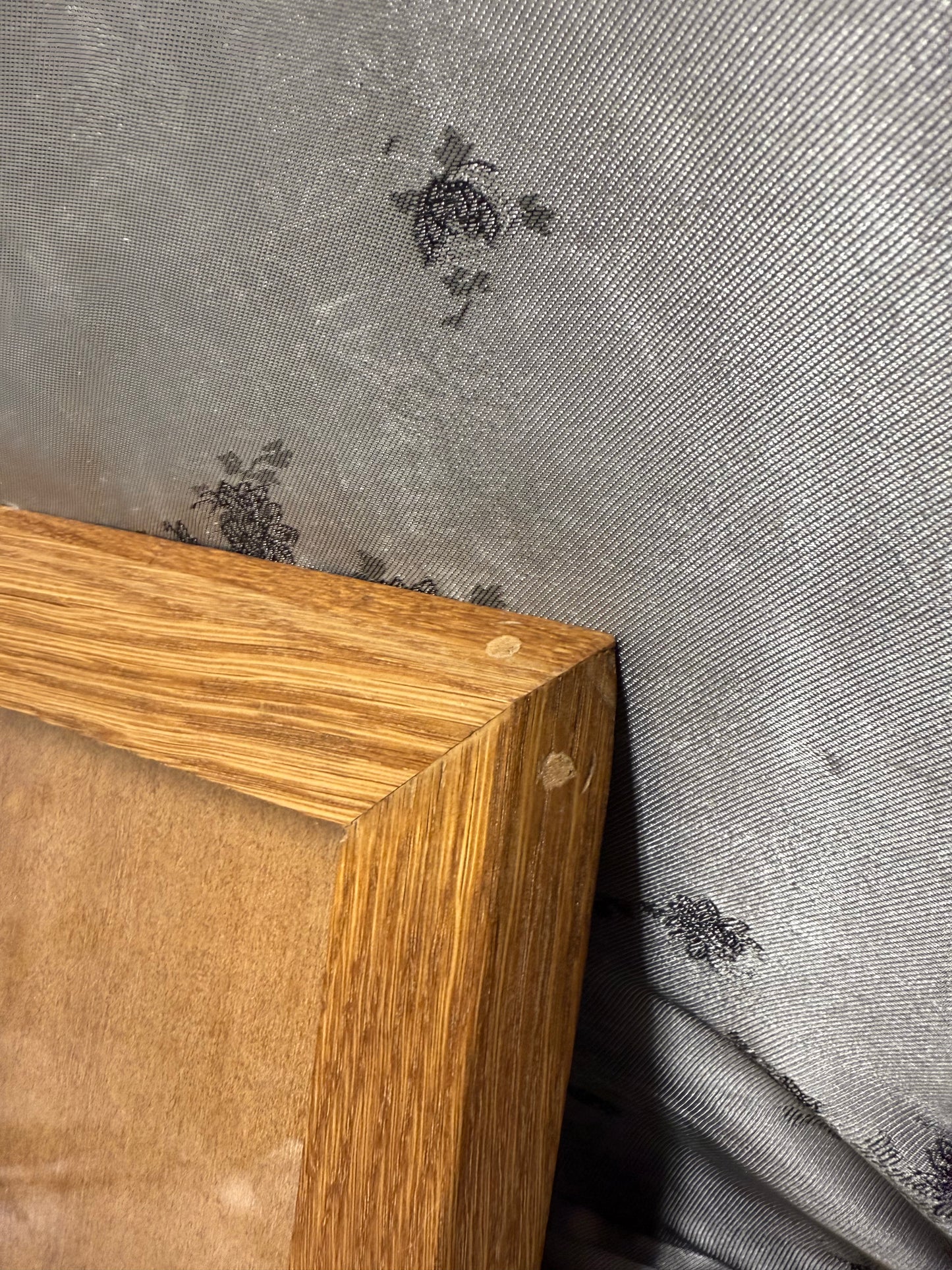 5x7 Picture Frame #49 - Red Oak with Viridian Golden Oak Stain