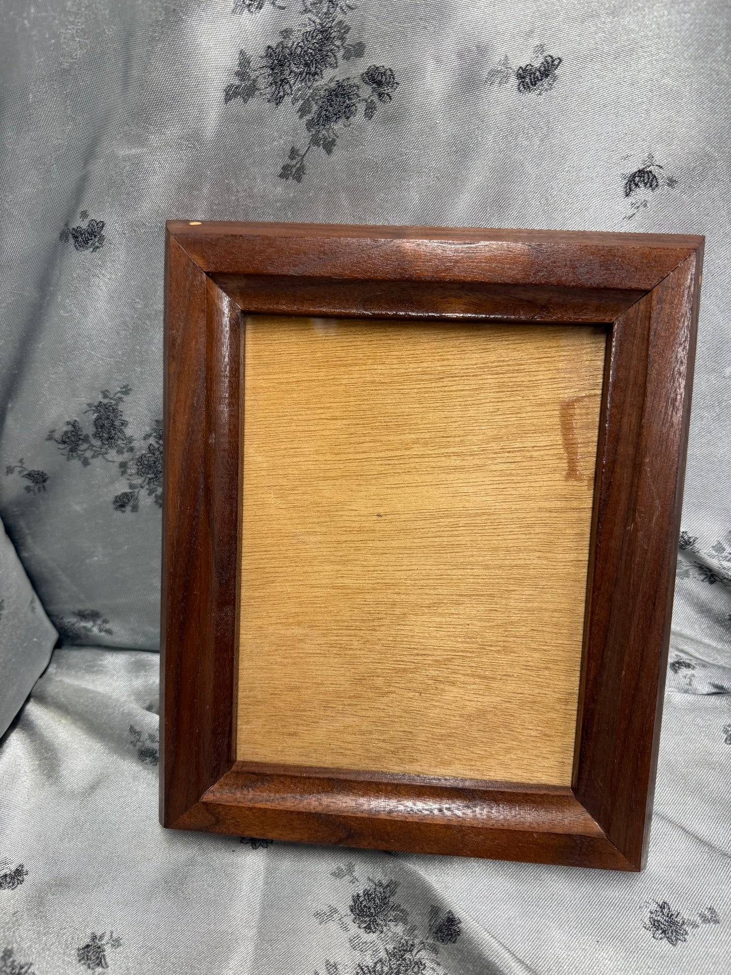 6x8 Picture Frame #58 - Walnut with Danish Oil Finish