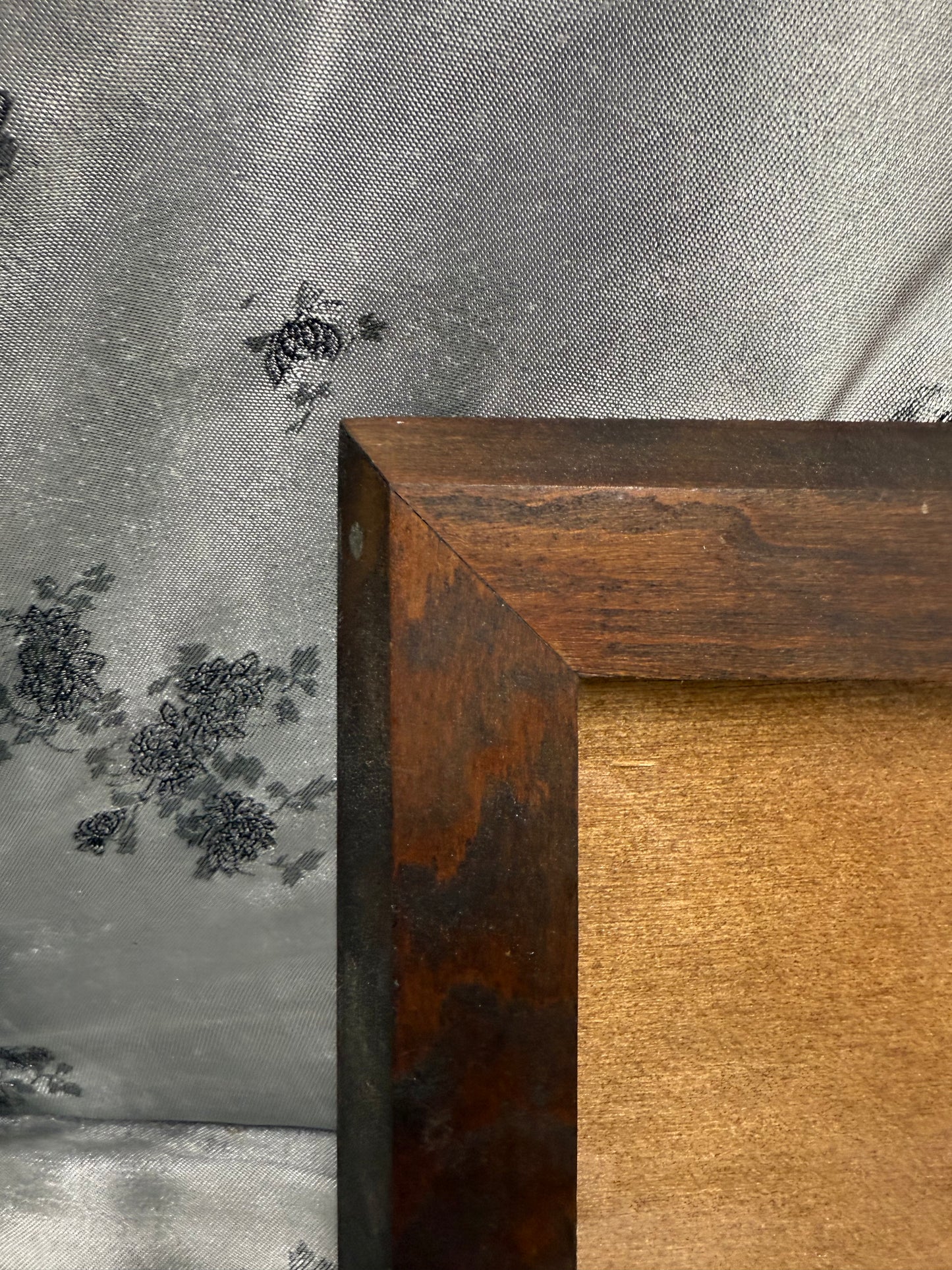 4x6 Picture Frame #60 - American Cherry with Ebony Stain